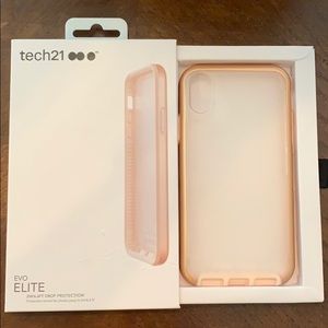 Tech21 Evo Elite iPhone X and XS case